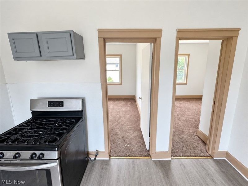 9223 Adams Avenue, Cleveland, OH 44108 Photo 12