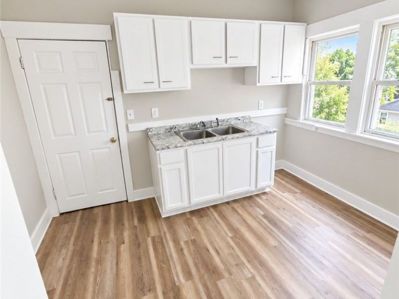 9223 Adams Avenue, Cleveland, OH 44108 Photo 9