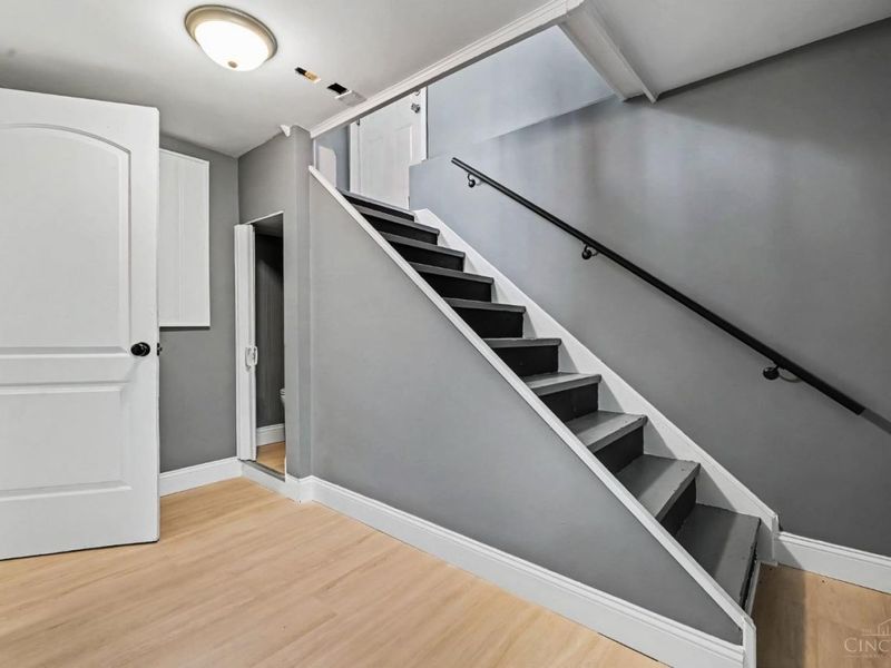 2712 Morrow Place, Cincinnati, OH 45204 Photo 8