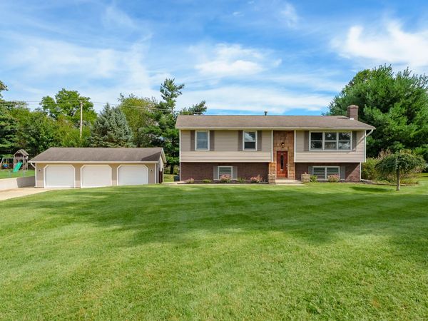 2084 N 26th Street, Kalamazoo, MI 49048