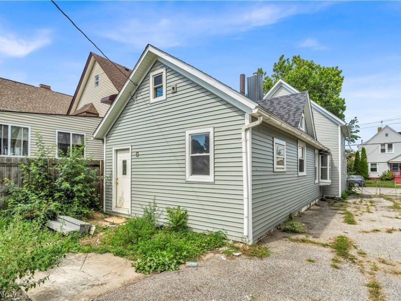 3735 Marvin Avenue, Unit 3735/Front, Cleveland, OH 44109 Photo 24