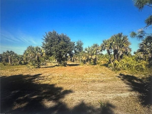 380 39th AVE NW, NAPLES, FL 34120