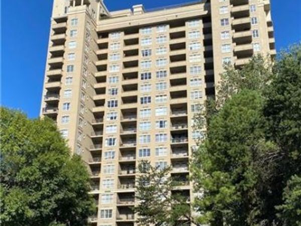 3334 Peachtree Road NE, Unit 601, Atlanta, GA 30326