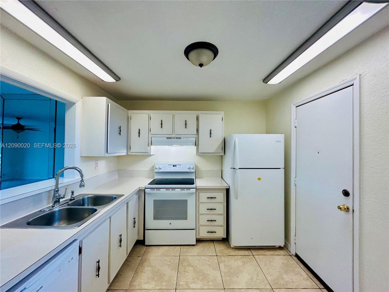 403 NW 68th Ave, Unit 419, Plantation, FL 33317 Photo