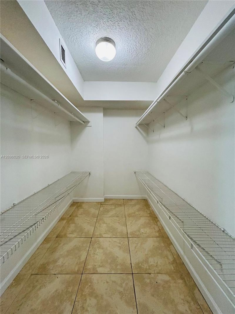 403 NW 68th Ave, Unit 419, Plantation, FL 33317 Photo