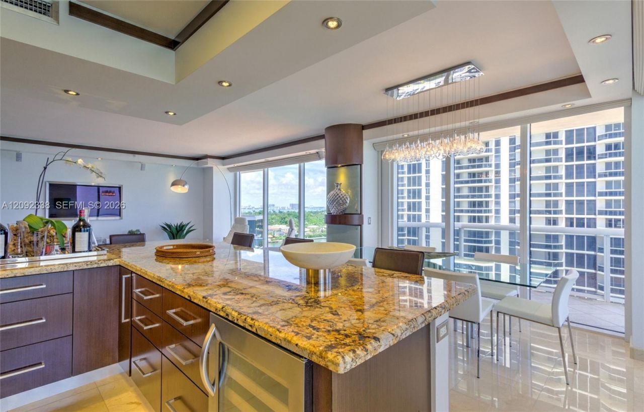 4775 Collins Ave , Unit 1201, Miami Beach, FL 33140 Photo