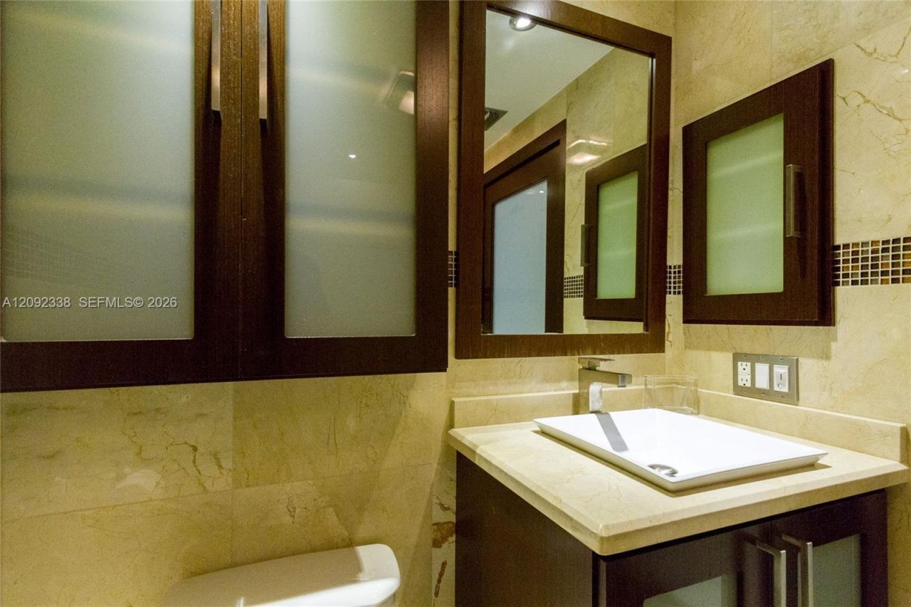 4775 Collins Ave , Unit 1201, Miami Beach, FL 33140 Photo