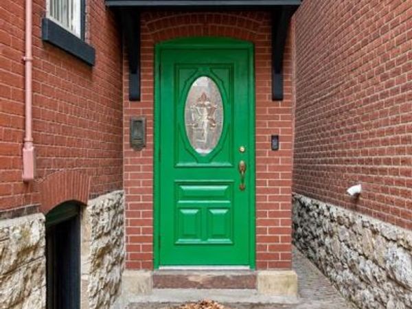 2432 McNair Avenue , St Louis, MO 63104