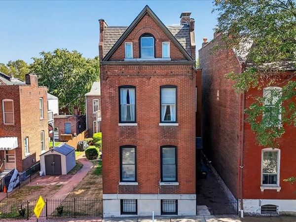 2432 McNair Avenue, St Louis, MO 63104
