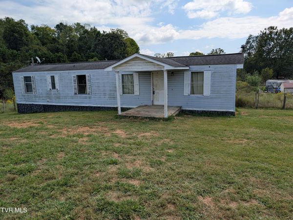 105 Oak Hill Road, Jonesborough, TN 37659