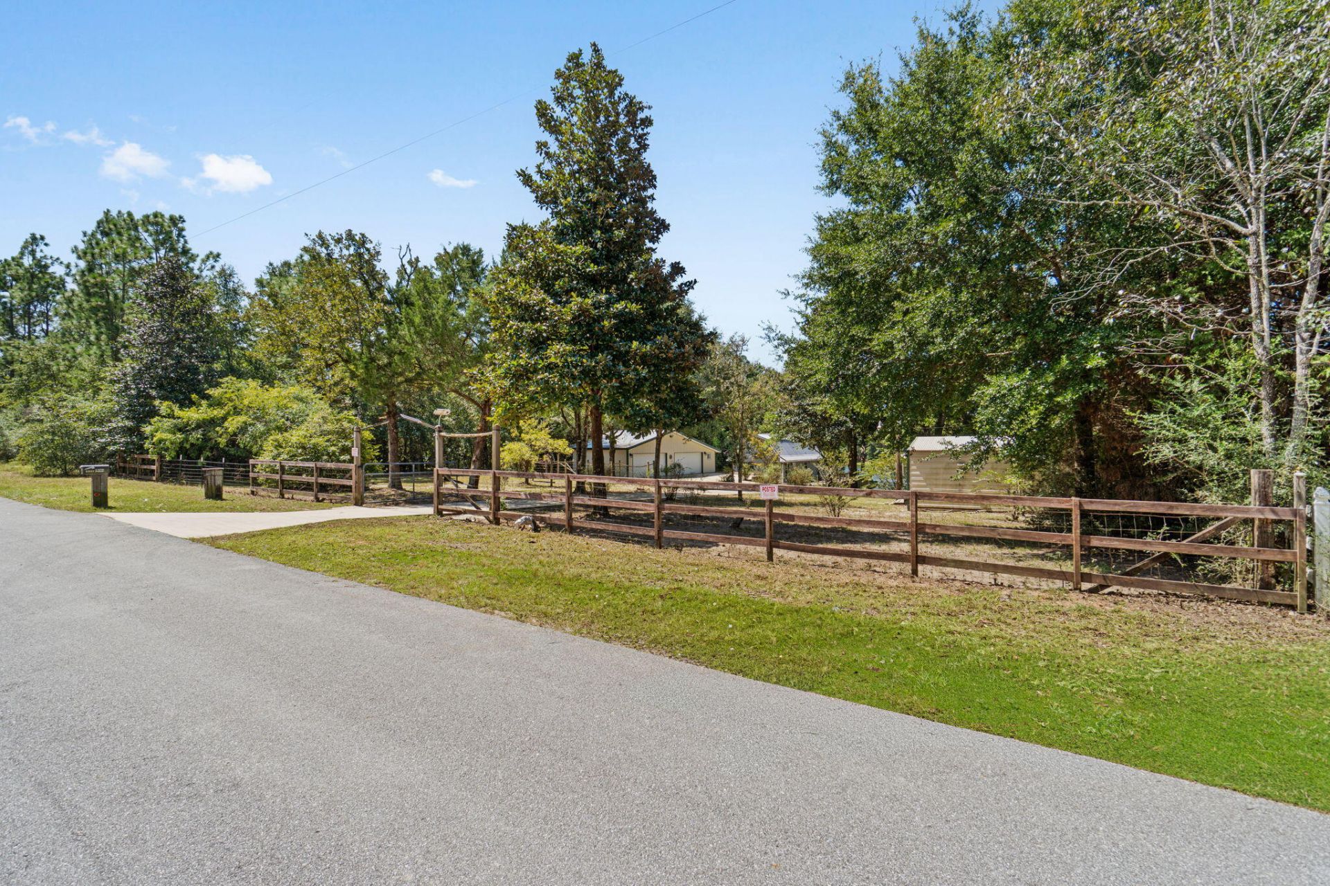 5322 Clint Mason Road, Crestview, FL 32539 Main Photo