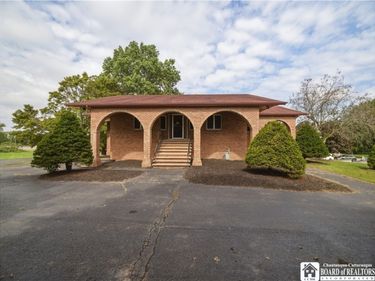 3152 E Main Road , Dunkirk, NY 14048
