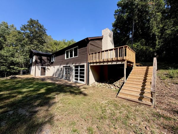 378 Contentment Road , Makanda, IL 62958