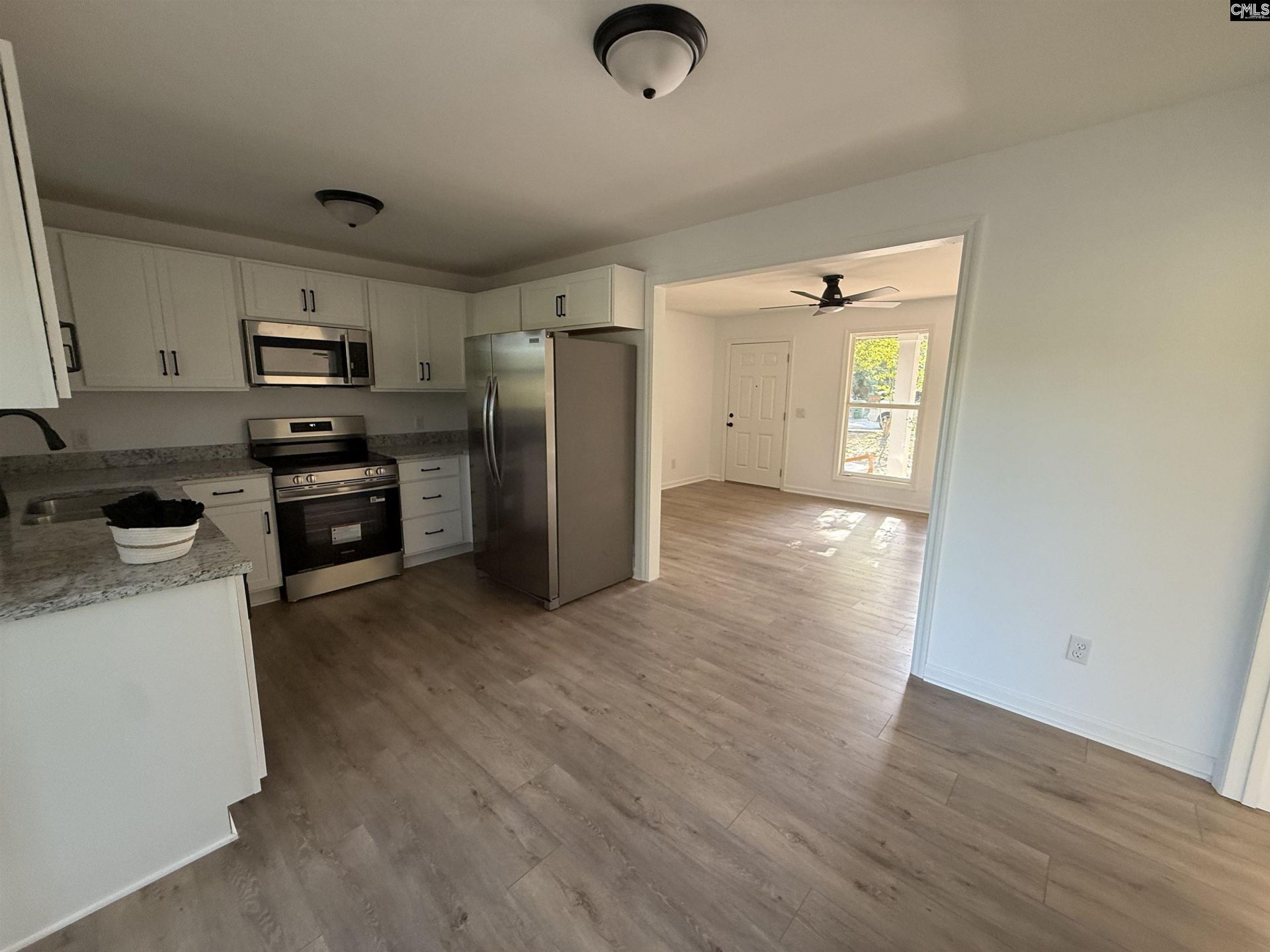 117 Crestmore Drive Photo 10