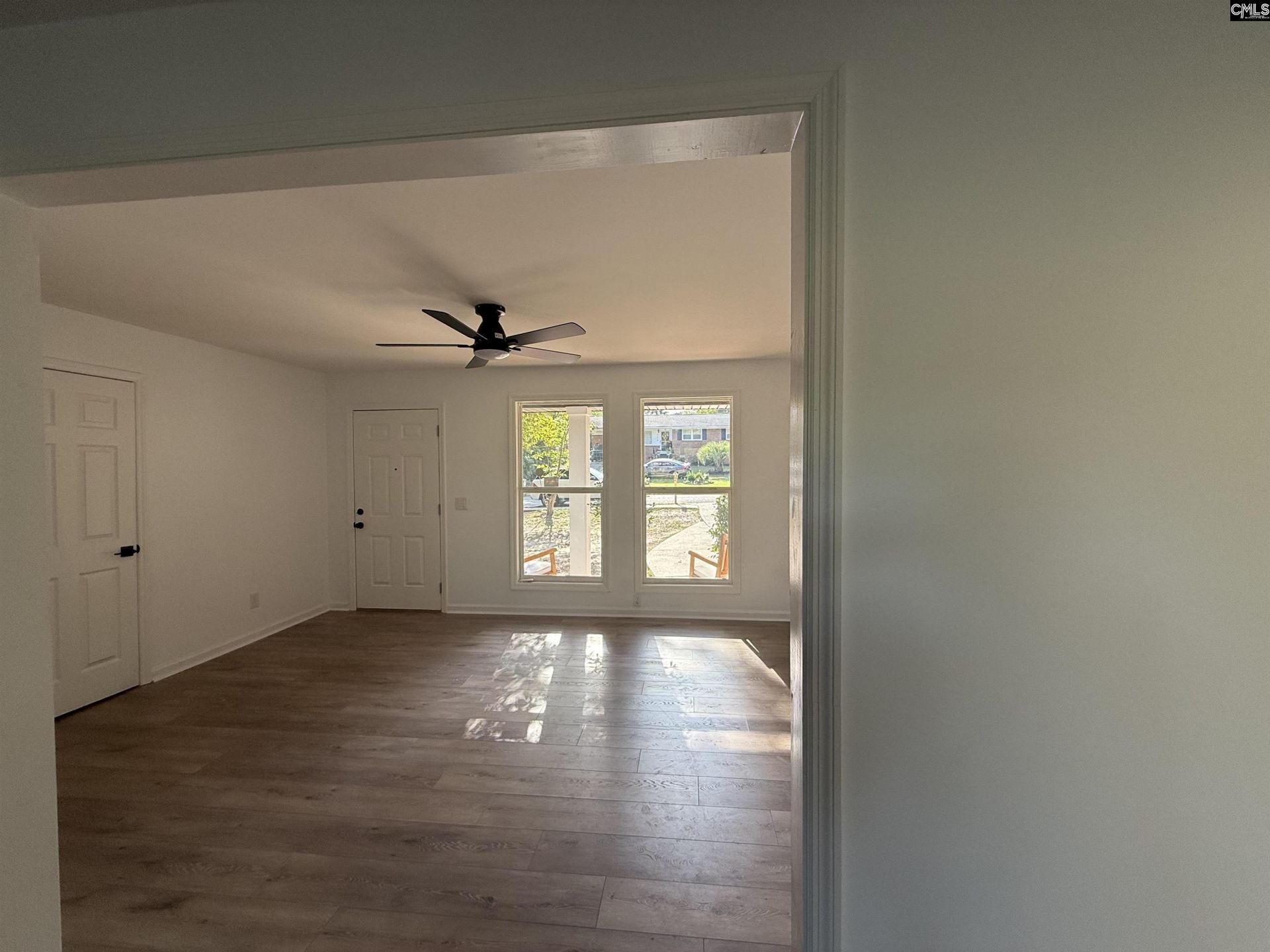117 Crestmore Drive Photo 7