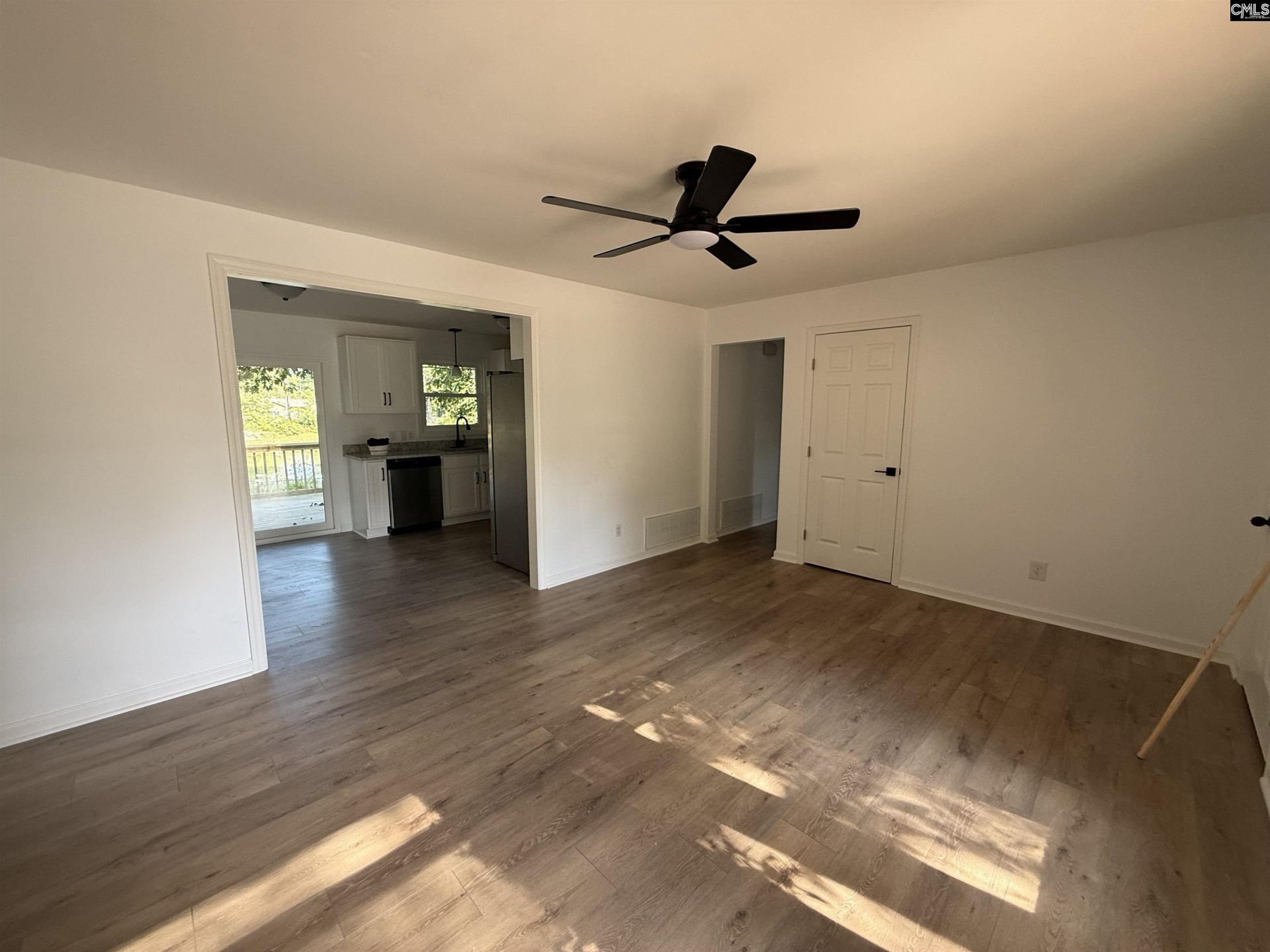 117 Crestmore Drive Photo 9