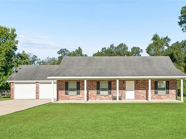 68041 EVERARD Road , Pearl River, LA 70452