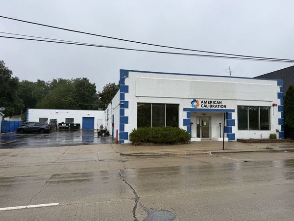 204 Northwest Highway, Fox River Grove, IL 60021