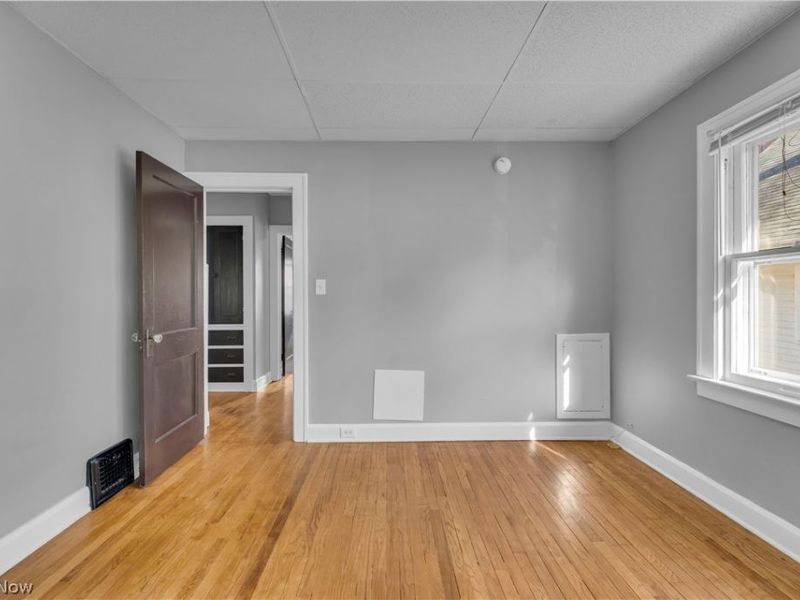1347 Marlowe Avenue, Unit 2/UP, Lakewood, OH 44107 Photo 15