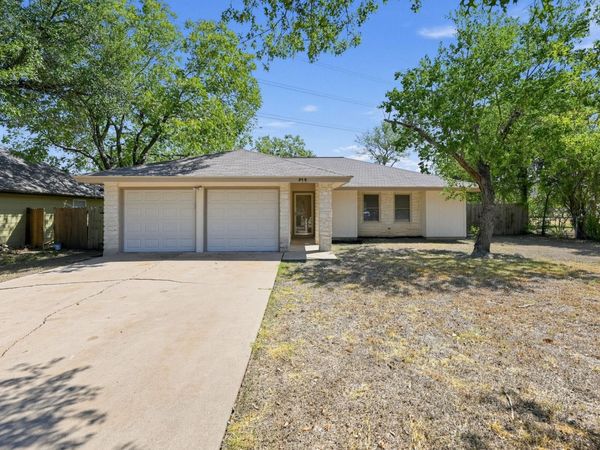 914 Garden Meadow DR, Georgetown, TX 78628