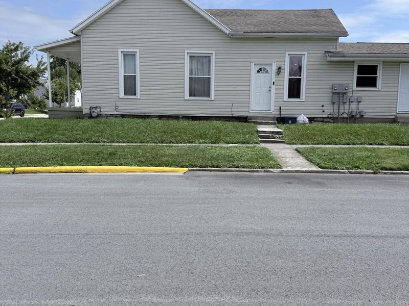 501 E Auglaize Street, Wapakoneta, OH 45895 Photo 2