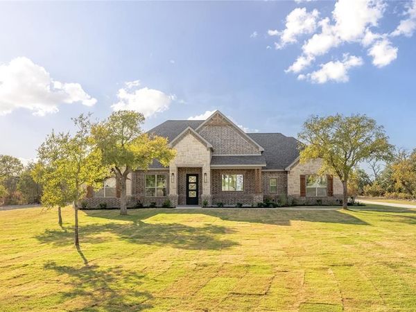 504 Bush Court, Weatherford, TX 76085