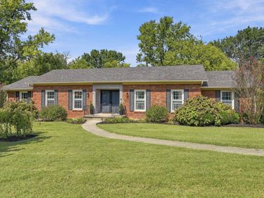 165 Mercer Avenue, Harrodsburg, KY 40330