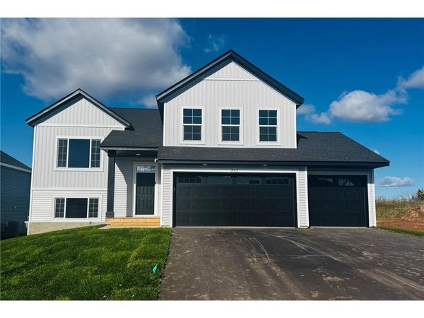 982 Willow Glen Avenue, Somerset, WI 54025