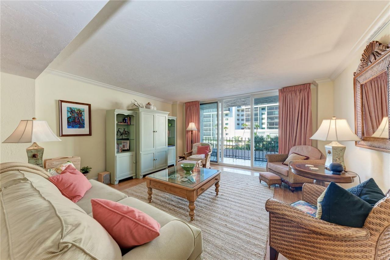1212 Benjamin Franklin Drive, Unit 208, Sarasota, FL 34236 Photo