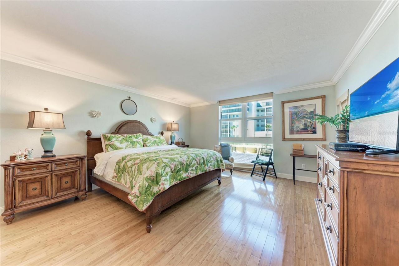 1212 Benjamin Franklin Drive, Unit 208, Sarasota, FL 34236 Photo