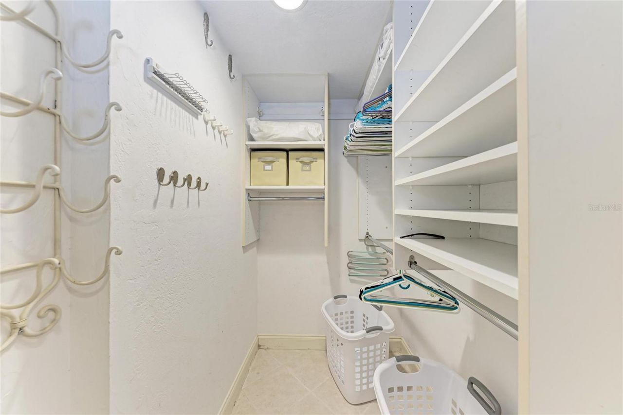 1212 Benjamin Franklin Drive, Unit 208, Sarasota, FL 34236 Photo