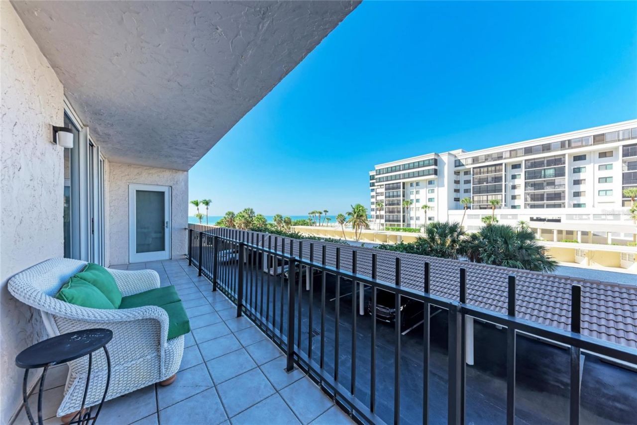 1212 Benjamin Franklin Drive, Unit 208, Sarasota, FL 34236 Photo