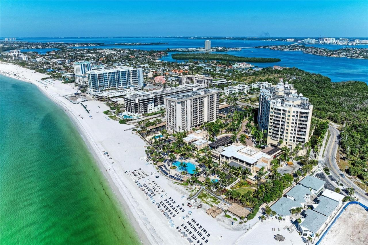 1212 Benjamin Franklin Drive, Unit 208, Sarasota, FL 34236 Photo