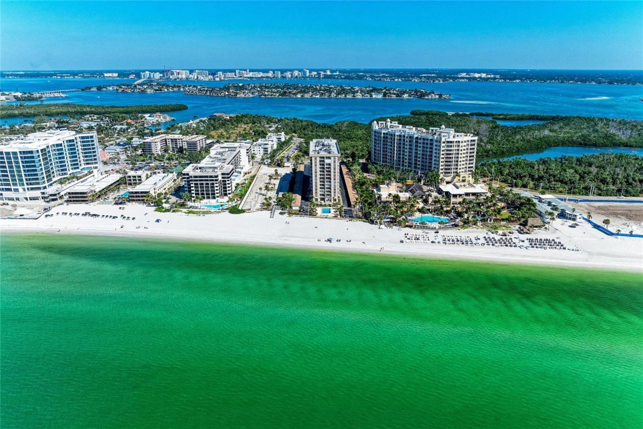 1212 Benjamin Franklin Drive, Unit 208, Sarasota, FL 34236 Photo