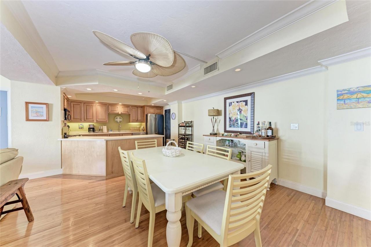 1212 Benjamin Franklin Drive, Unit 208, Sarasota, FL 34236 Photo
