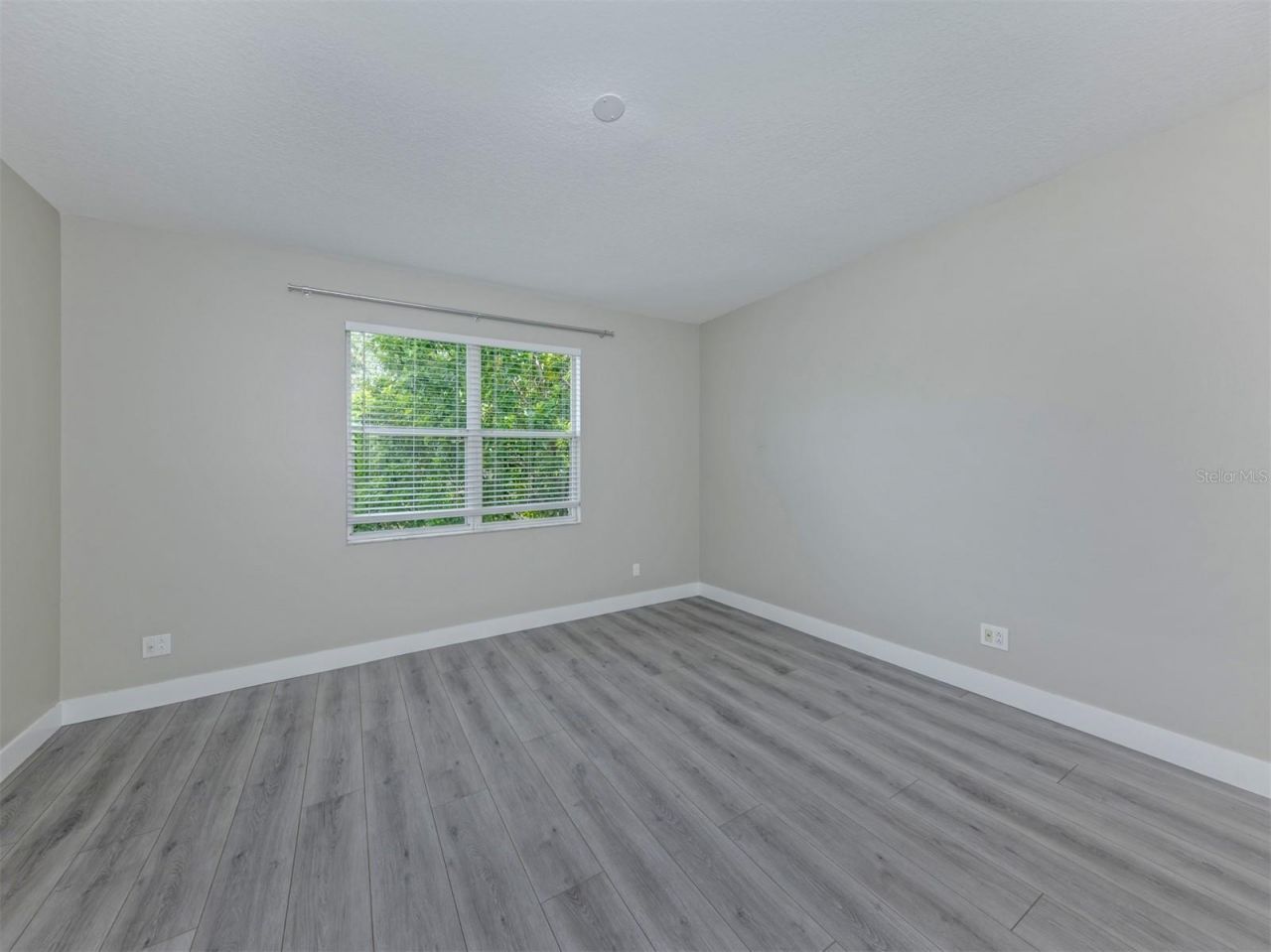 3941 Yellowstone Circle , Sarasota, FL 34233 Photo
