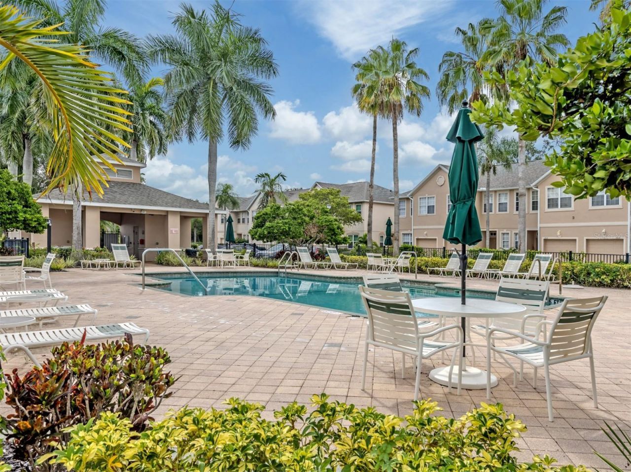 3941 Yellowstone Circle , Sarasota, FL 34233 Photo