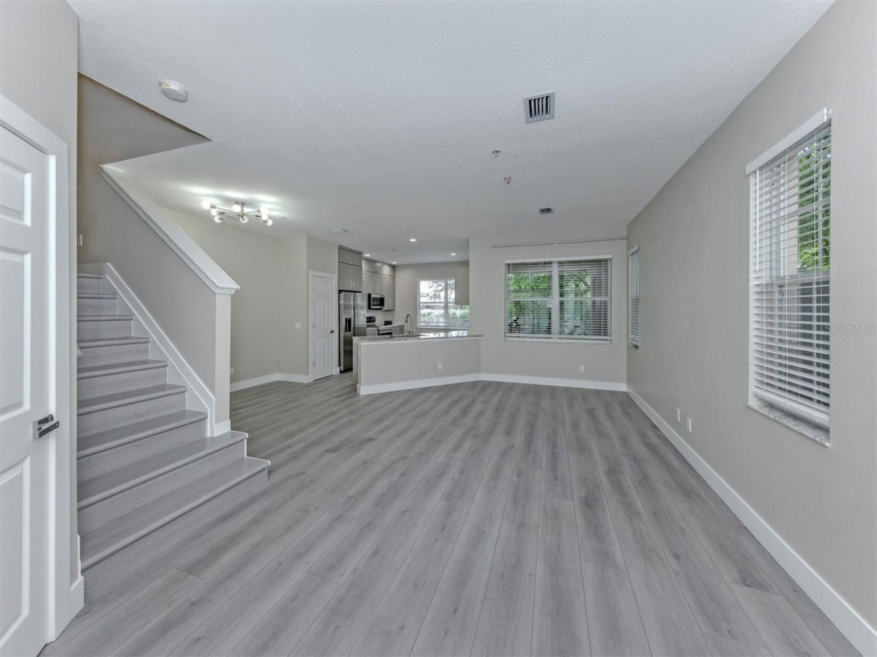 3941 Yellowstone Circle , Sarasota, FL 34233 Photo