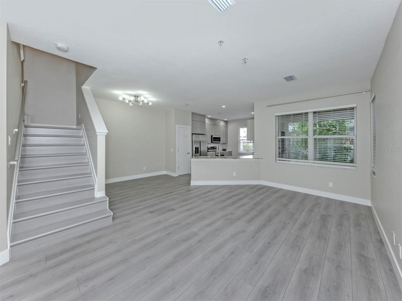 3941 Yellowstone Circle , Sarasota, FL 34233 Photo