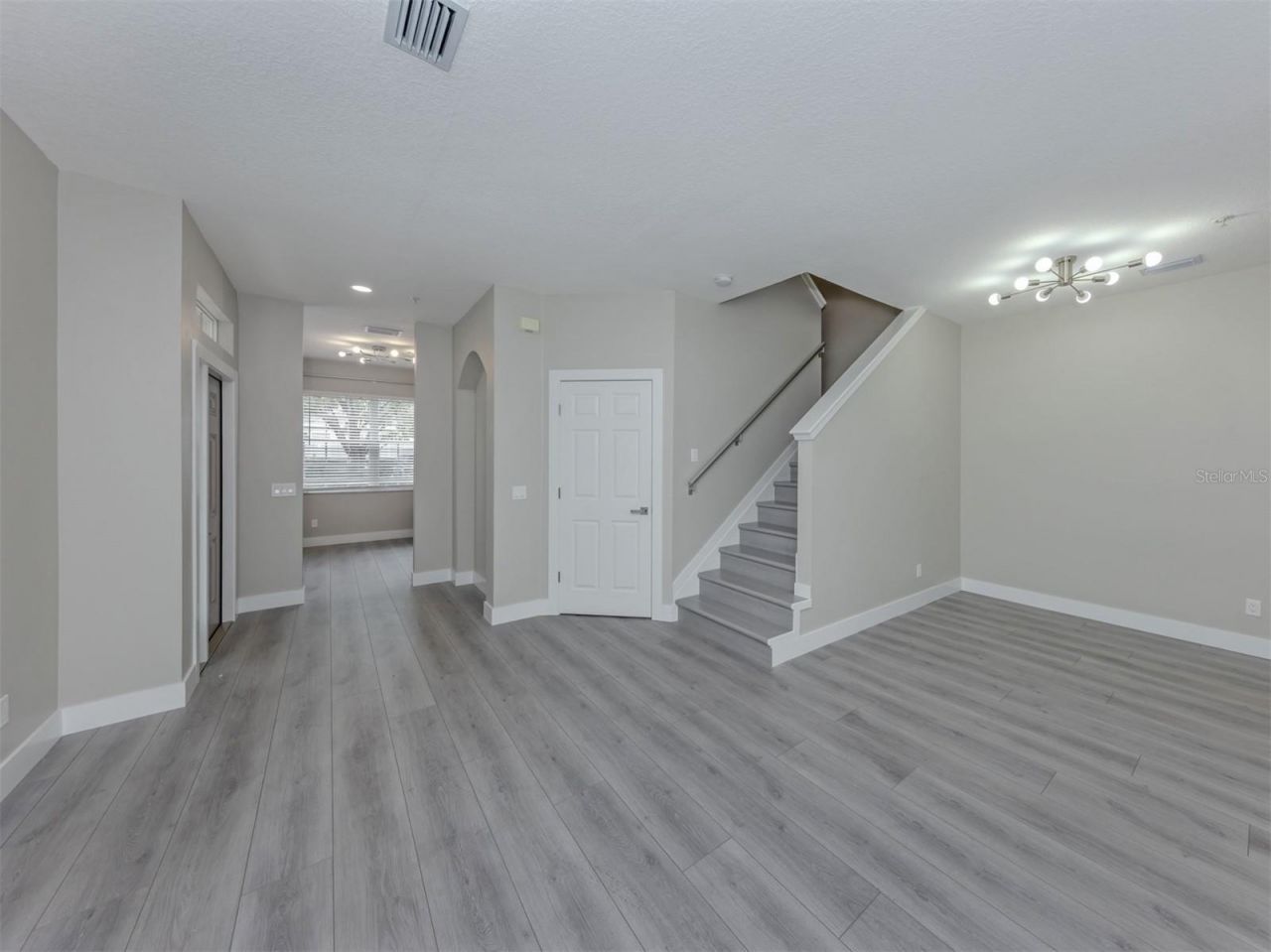 3941 Yellowstone Circle , Sarasota, FL 34233 Photo
