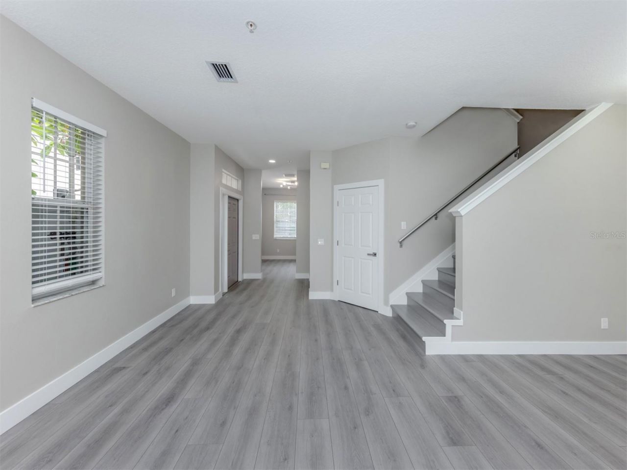 3941 Yellowstone Circle , Sarasota, FL 34233 Photo
