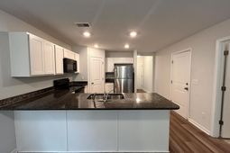 639 Wooster Drive  photo 4