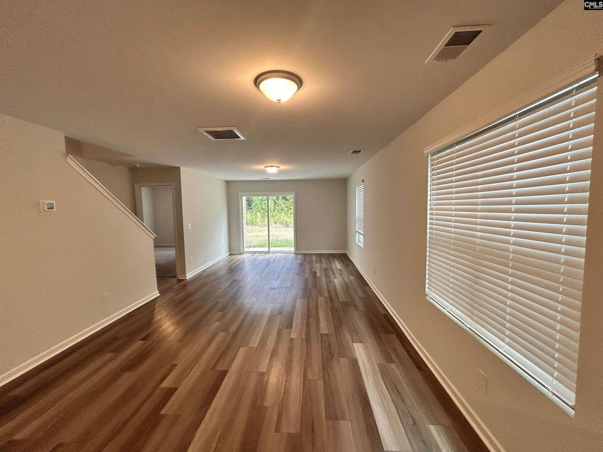 639 Wooster Drive  Photo 7