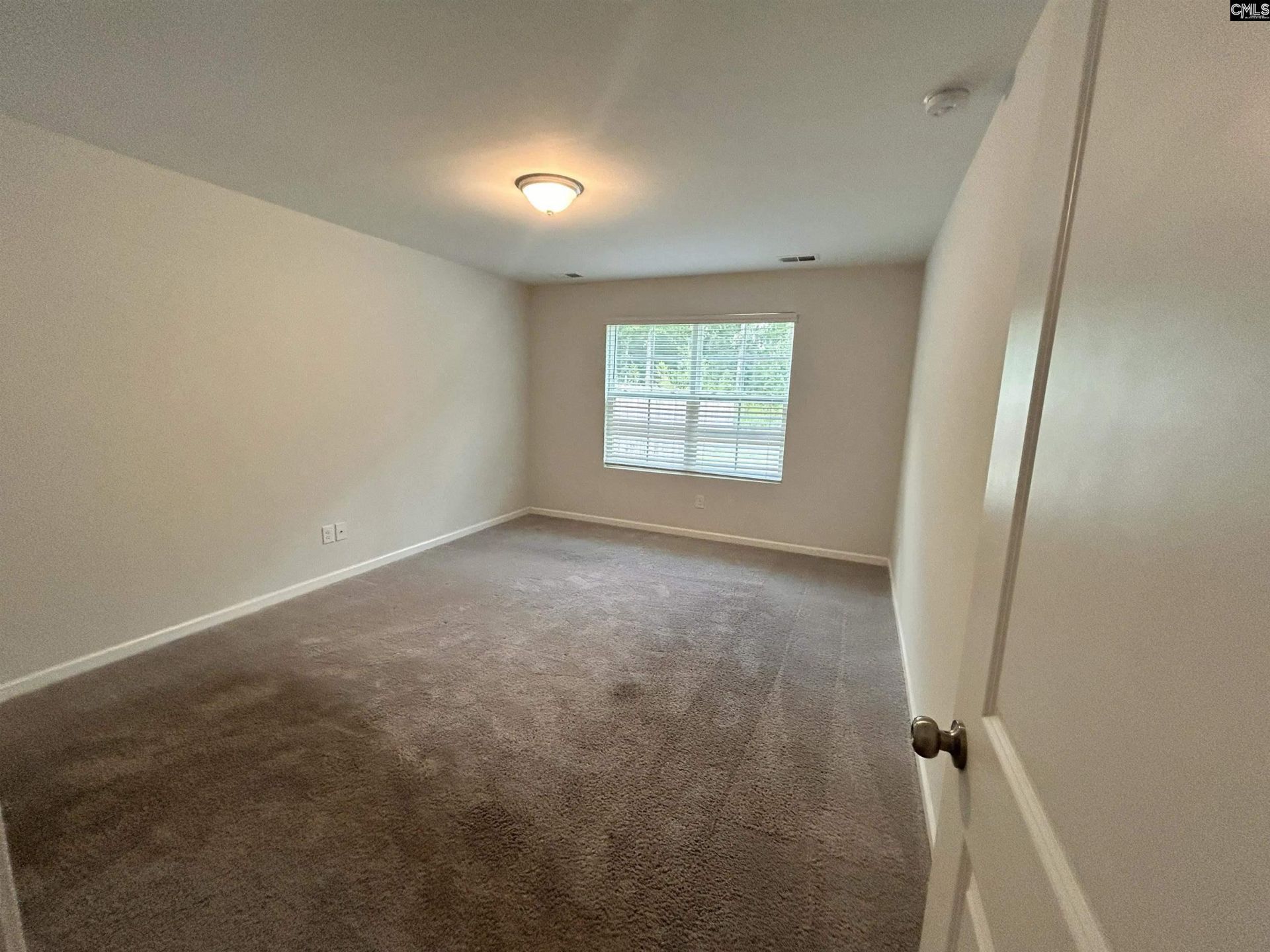 639 Wooster Drive  Photo 9