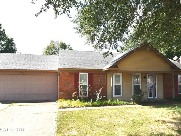 6521 E Farley Drive, Olive Branch, MS 38654