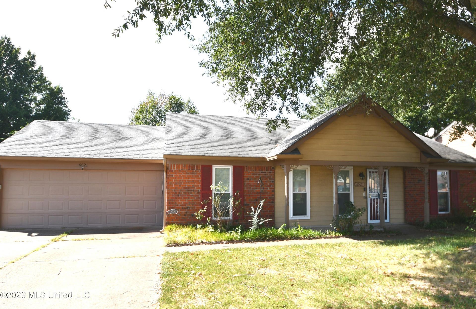 6521 E Farley Drive, Olive Branch, MS 38654 Main Photo