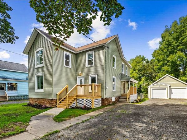 562 Lenox Avenue, Oneida, NY 13421