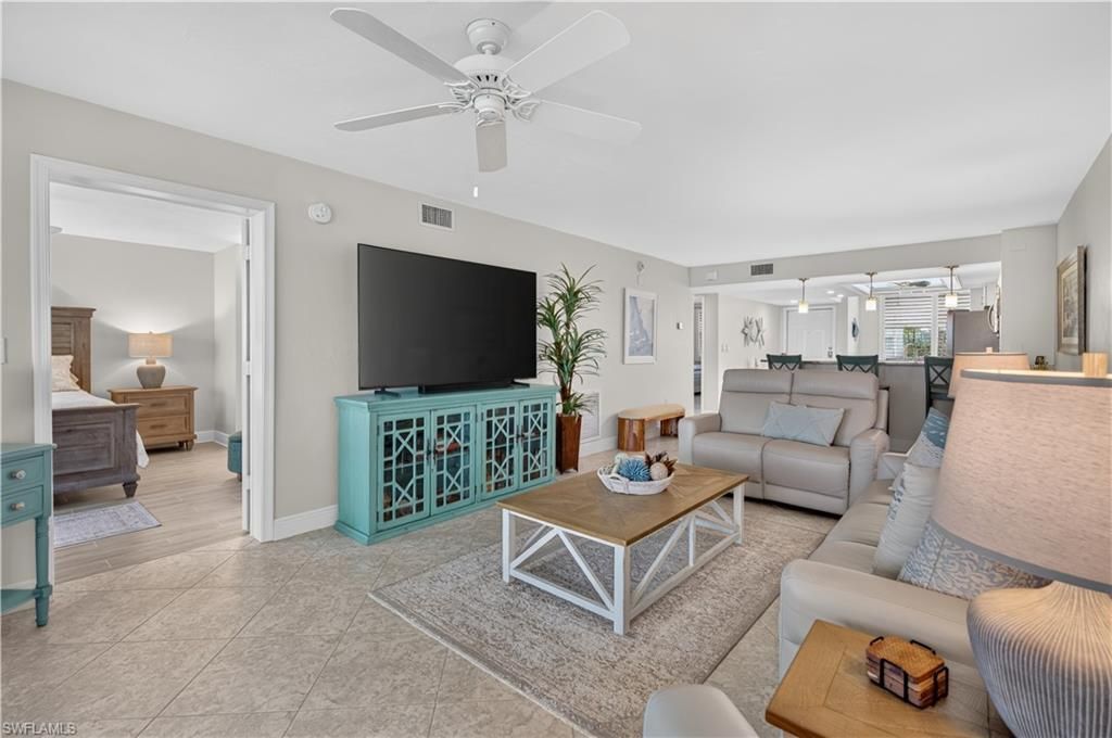 270 Naples Cove Dr , Unit 3403, Naples, FL 34110 Photo