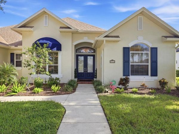 9913 LAUREL VALLEY AVENUE CIRCLE, BRADENTON, FL 34202