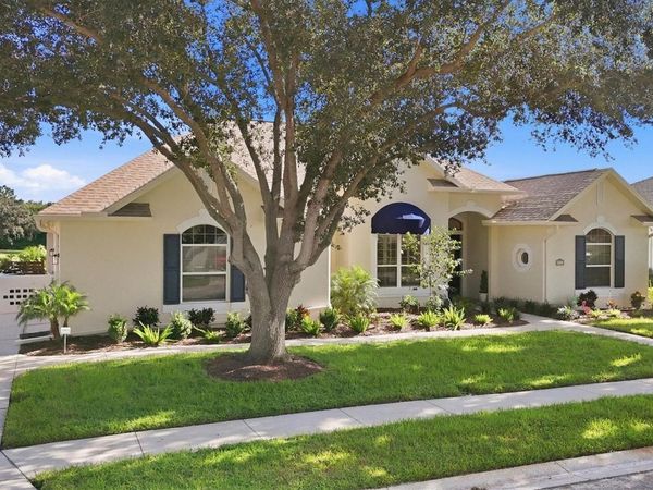 9913 LAUREL VALLEY AVENUE CIRCLE , BRADENTON, FL 34202